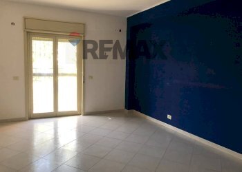 Stanza vuota - Bilocale Via Rosario Livatino
 
1, Camporotondo Etneo - foto 18