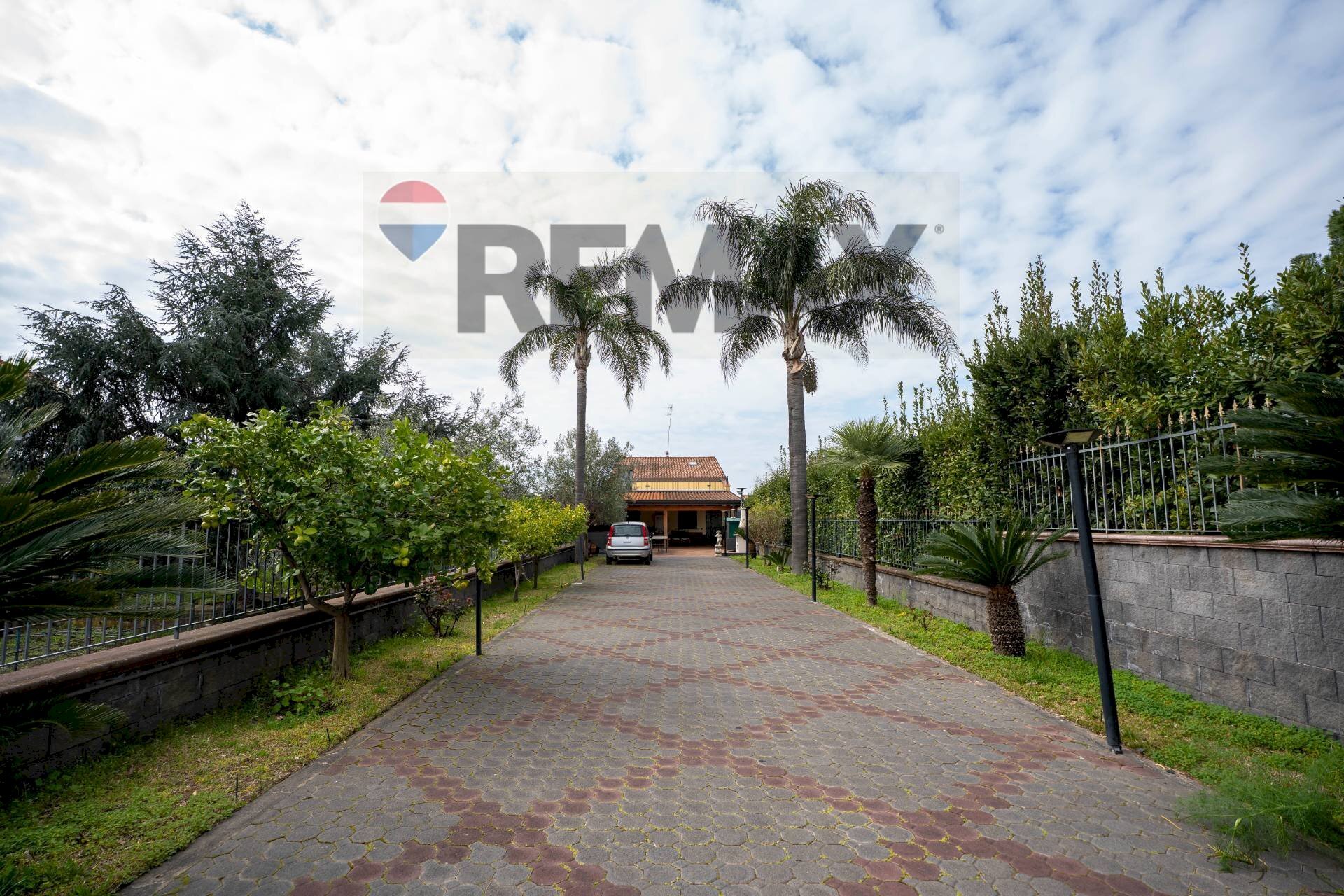 Casa all\'aperto - Independent house Via Camillo Barbagallo
116, Aci Sant'Antonio - photo 2
