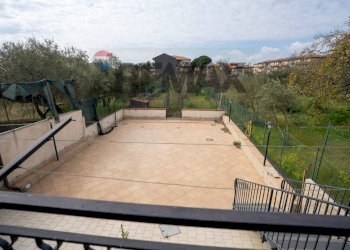 Terrazza - Independent house Via Camillo Barbagallo
 
116, Aci Sant'Antonio - photo 30