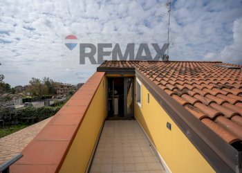 Terrazza - Independent house Via Camillo Barbagallo
 
116, Aci Sant'Antonio - photo 51