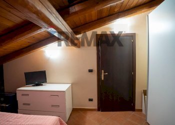 Camera / camera da letto - Independent house Via Camillo Barbagallo
 
116, Aci Sant'Antonio - photo 54