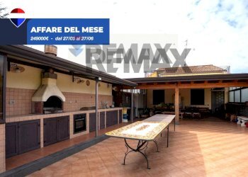 Terrazza - Villa Via Camillo Barbagallo
 
116, Aci Sant'Antonio - photo 1