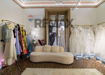 Cabina armadio - Attività Commerciale Viale Regina Margherita
 
17, Catania - foto 11