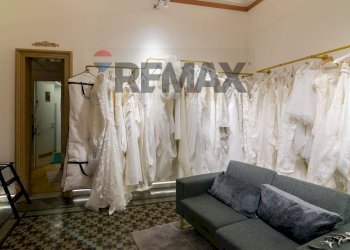 Soggiorno - Attività Commerciale Viale Regina Margherita
 
17, Catania - foto 23