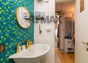 Bagno - Attività Commerciale Viale Regina Margherita
 
17, Catania - foto 34