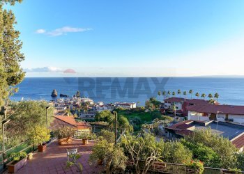 Vista dell\'acqua - Villa Aci Castello - photo 33