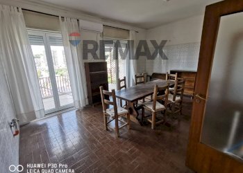 Sala da pranzo - Appartamento Via Luigi Einaudi
 
18, Sant'Agata Li Battiati - foto 9