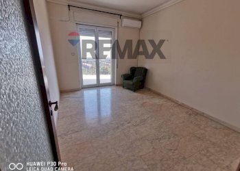 Stanza vuota - Appartamento Via Luigi Einaudi
 
18, Sant'Agata Li Battiati - foto 13