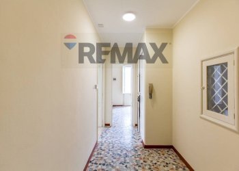 Hall / corridoio - Quadrilocale Via Pier Luigi Deodato
 
3, San Giovanni la Punta - foto 20