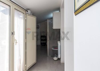 Hall / corridoio - Three-room apartment Via Michele Grassi Barbagallo
 
24/D, Giarre - photo 6