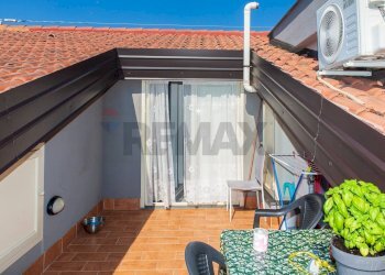 Terrazza - Three-room apartment Via Michele Grassi Barbagallo
 
24/D, Giarre - photo 16