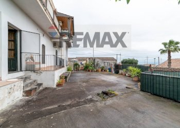 Terrazza - Casa semi indipendente Via Carrubbazza
 
60, San Gregorio di Catania - foto 10
