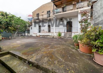 Casa all\'aperto - Casa semi indipendente Via Carrubbazza
 
60, San Gregorio di Catania - foto 11