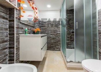 Bagno - Independent house Corso Michelangelo Buonarroti
 
49, Trecastagni - photo 10