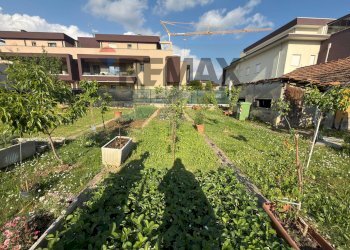 Casa all\'aperto - Trilocale via alessandro manzoni
 
14, Cavenago di Brianza - foto 27
