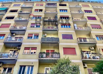 Edificio all\'aperto - Trilocale Via Luca Valerio
 
26, Roma - foto 25