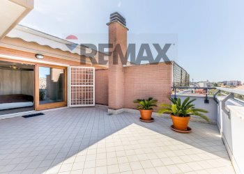 Terrazza - Attico Via Dei Serlupi
 
19a, Roma - foto 24
