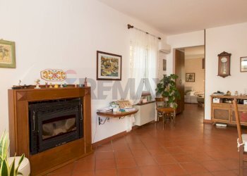 Soggiorno - Semi-detached house Anzio - photo 19