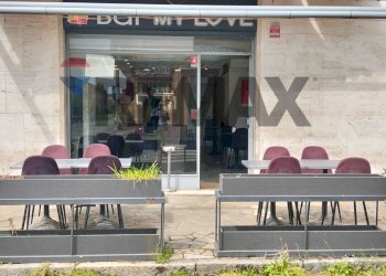 Edificio all\'aperto - Bar Tavola Calda - Fredda VIA MONCENISIO
 
29, Cesano Maderno - foto 21