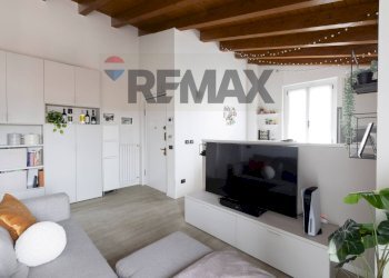 Soggiorno - Bilocale Via Garibaldi
 
49, Besana in Brianza - foto 6
