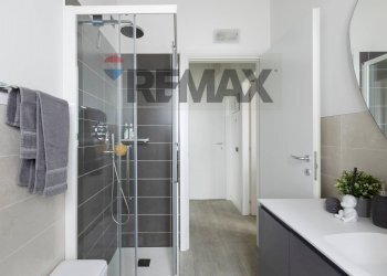 Bagno - Bilocale Via Garibaldi
 
49, Besana in Brianza - foto 21