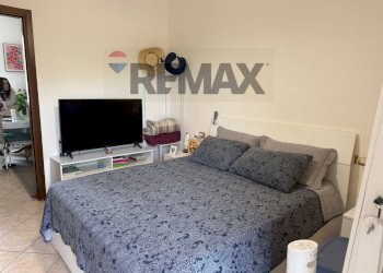 Camera / camera da letto - Two-room apartment Piazza Durini
 
23, Arcore - photo 6