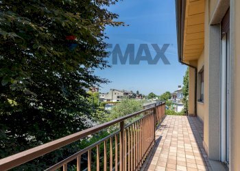 Balcone - Independent house via statale
 
7, Barzago - photo 2