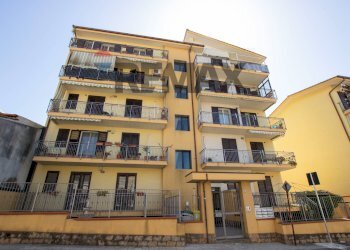 Edificio all\'aperto - Apartment CORSO VITTORIO EMANUELE
 
2, Floridia - photo 1