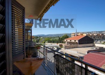 Balcone - Apartment CORSO VITTORIO EMANUELE
 
2, Floridia - photo 23