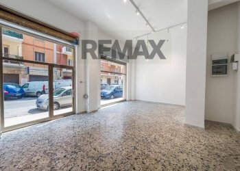Stanza vuota - Commercial Premises Via Tommaseo
 
47, Cagliari - photo 1