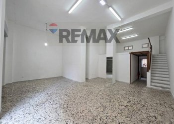 Stanza vuota - Commercial Premises Via Tommaseo
 
47, Cagliari - photo 2