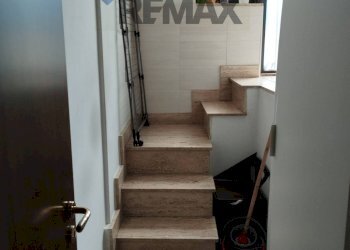 Scale - Apartment Via Palermo
 
480A, Catania - photo 15
