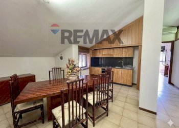 Sala da pranzo - Appartamento Via Santissimo Nome di Maria
 
7, Caserta - foto 46