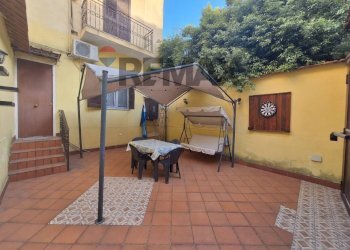 Terrazza - Trilocale Via Regina Margherita
 
81, Napoli - foto 1