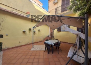Terrazza - Trilocale Via Regina Margherita
 
81, Napoli - foto 3