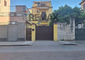 Casa all\'aperto - Trilocale Via Regina Margherita
 
81, Napoli - foto 11