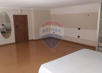 Camera / camera da letto - Trilocale Via Torquato Tasso
 
169, Napoli - foto 7