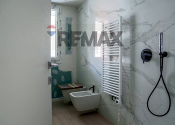 Bagno - Trilocale VIA MORALI, Bergamo - foto 10