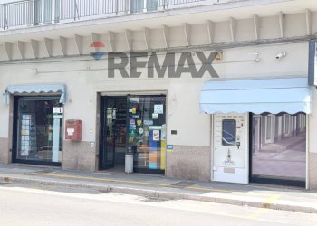 Edificio all\'aperto - Attività Commerciale Via Adriatica
 
159, Francavilla al Mare - foto 3