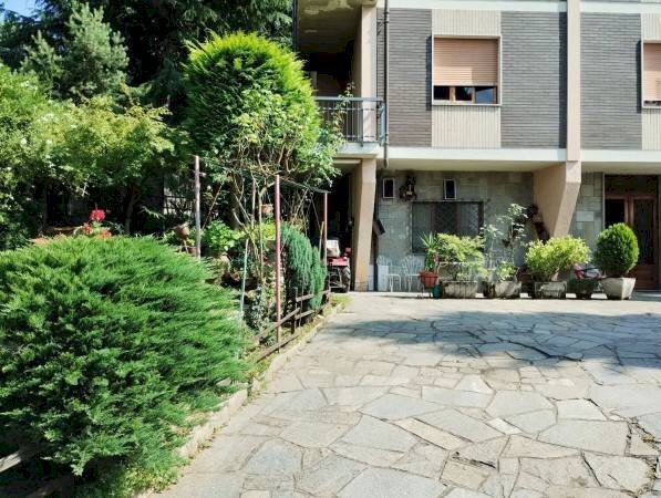 Foto 2 - Trilocale Via Ticino
 
1/2, Pino Torinese - foto 2