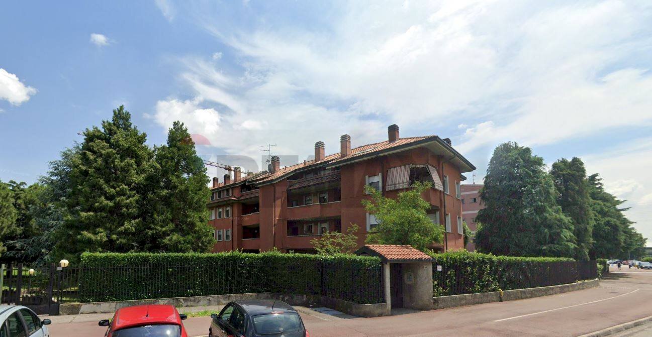 Edificio all\'aperto - Office Via San Martino
 
67, Rho - photo 1