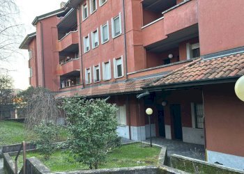 Edificio all\'aperto - Ufficio Via San Martino
 
67, Rho - foto 2