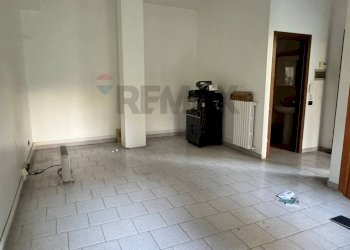 Stanza vuota - Ufficio Via San Martino
 
67, Rho - foto 6