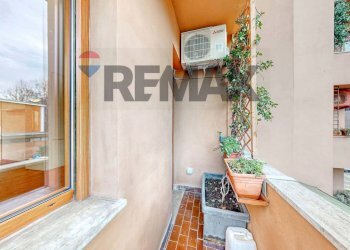Balcone - Trilocale Via Moise' Loria
 
62, Milano - foto 18