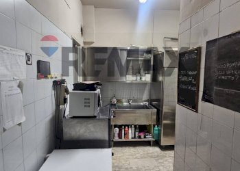 Cucina - Bar Tavola Calda - Fredda Viale dei Rettori
 
41, Benevento - foto 9