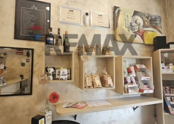 Dettagli - Bar Tavola Calda - Fredda Viale dei Rettori
 
41, Benevento - foto 13