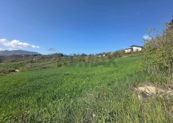 Vista delle montagne - Casa indipendente C/da CAPITORTO
 
snc, Casalduni - foto 37