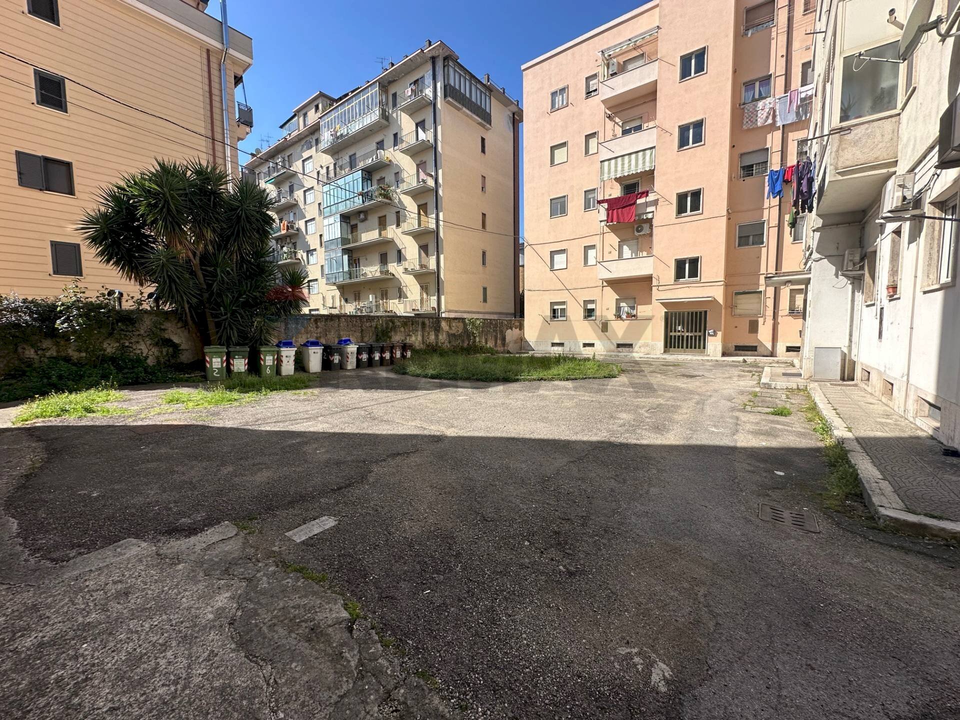 Edificio all\'aperto - Trilocale via leonardo bianchi
 
2, Benevento - foto 1