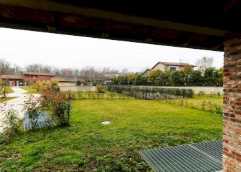 Uscita giardino - Trilocale Via Sant'Isidoro
 
1, Bogogno - foto 7