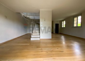 Stanza vuota - Trilocale Via Sant'Isidoro
 
1, Bogogno - foto 29